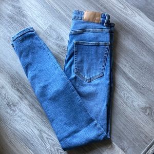 Zara Jeans: Size 4 (US)
